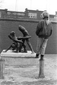 Monument in Nijmegen ter herinnering aan de krakersrellen 1981 het Piersonbeel, Bestanddeelnr 934-1698