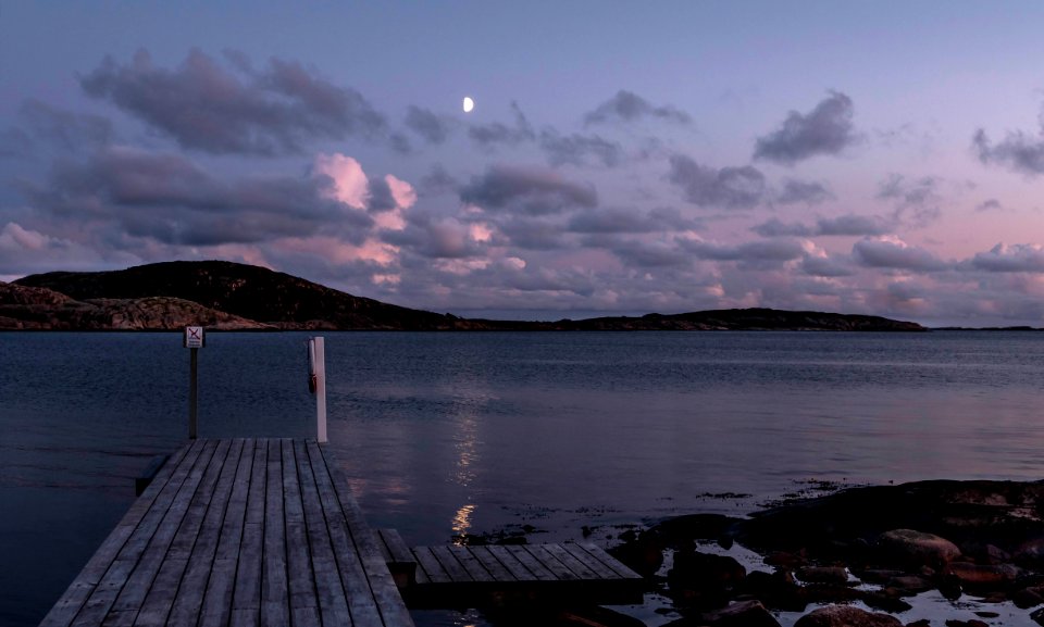 Moon over jetty on Kolleröd beach 1