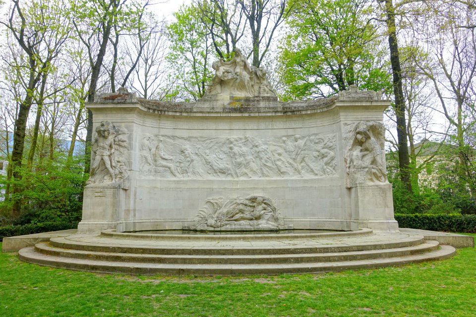Monument aux pionniers belges au Congo - Cinquantenaire - Brussels, Belgium - DSC08449
