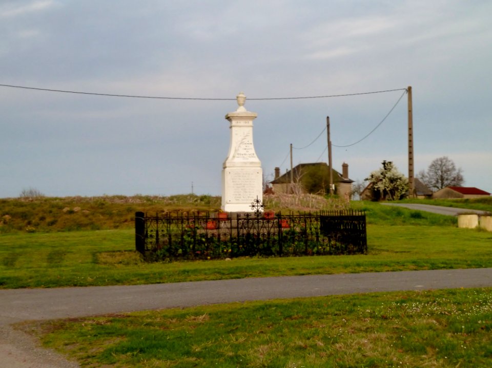 Monument aux morts de Coublucq