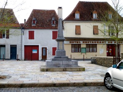 Monument aux morts de Garlin