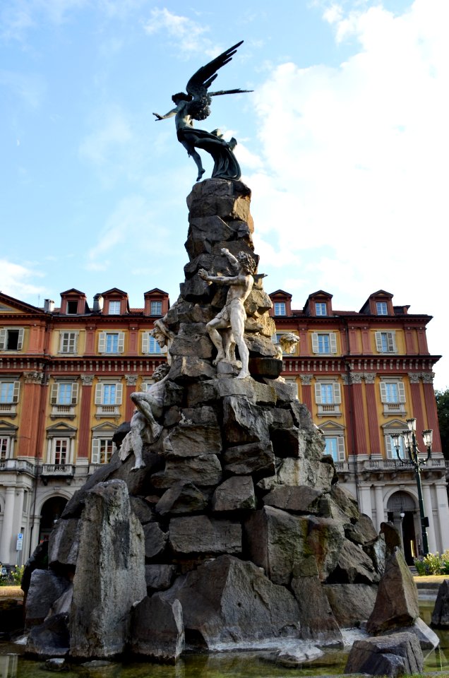 Monumento al Traforo del Frejus Torino 23072015 09