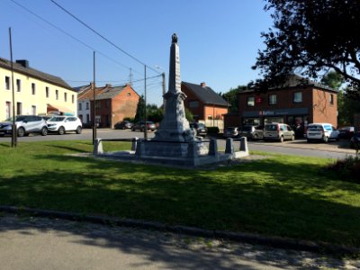 Monument aux morts de Rhisnes