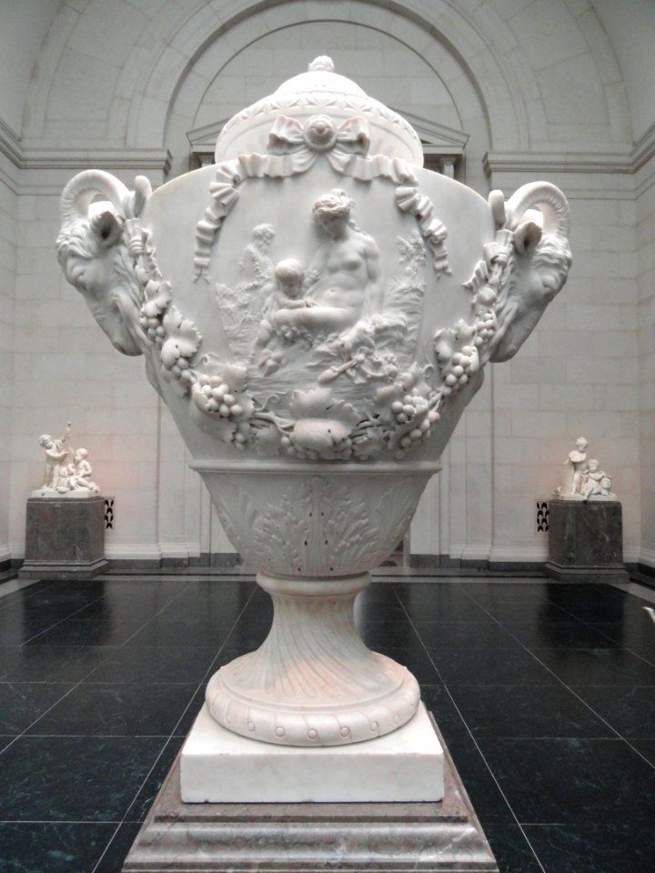 Monumental Urn by Claude Michel, called Clodion, 1782, marble, view 1 - National Gallery of Art, Washington - DSC08964