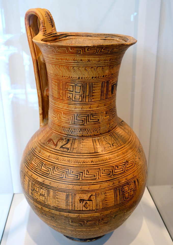 Monumental Olpe, Greek, Late Geometric period, 730-700 BC, terracotta - Arthur M. Sackler Museum, Harvard University - DSC01529