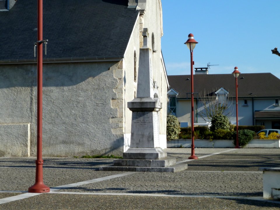 Monument aux morts de Denguin