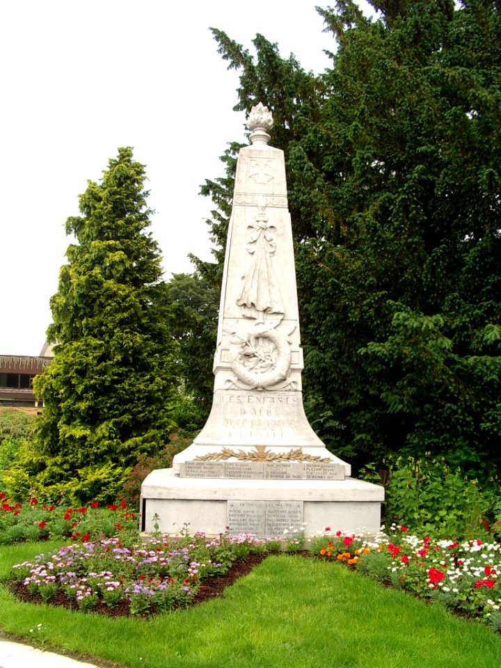 Monument Auby