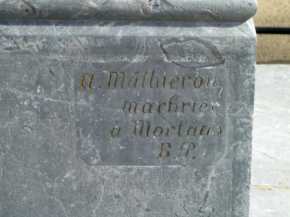 Monument aux morts d'Abère vue 3