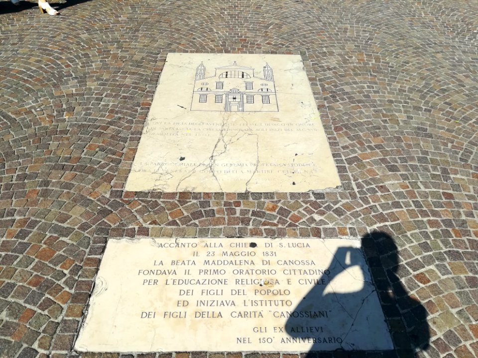 Monument in Venice 04