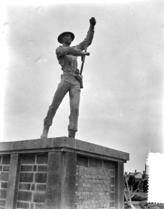 Monument in Tilburg voor de Prinses Irenebrigade, Bestanddeelnr 907-4064