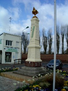 Monument Libercourt 01