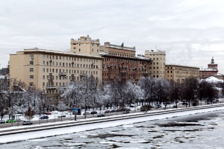 Moscow, Kosmodamianskaya Embankment 32-34, February 2013 02