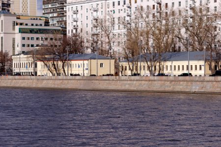 Moscow, Goncharnaya Embankment 1c2, 1c3, 3c1, March 2020 01