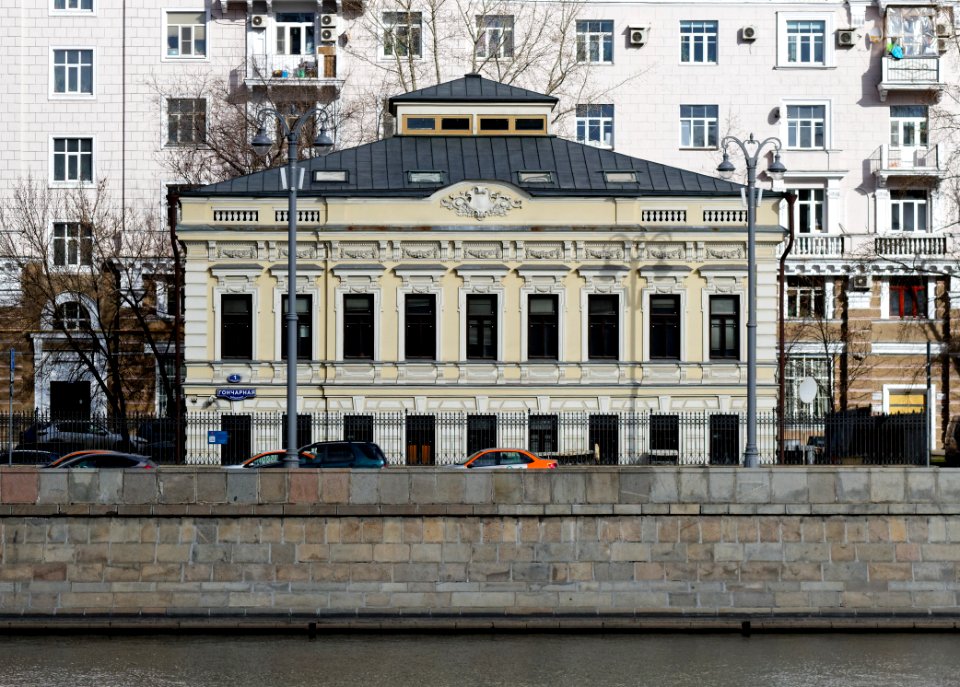 Moscow, Goncharnaya Embankment 1c2, March 2020 02