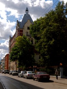 Moscow, Gilyarovskogo 57 Aug 2009 04
