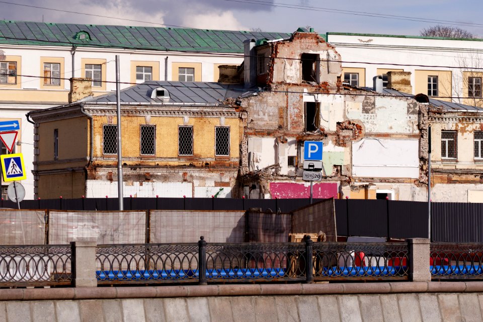 Moscow, Komissariatsky Lane, site of buildings demolished in 2019 05