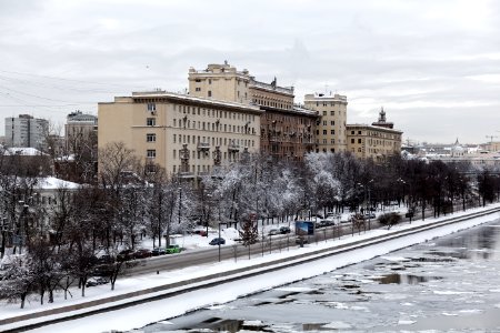 Moscow, Kosmodamianskaya Embankment 32-34, February 2013 01