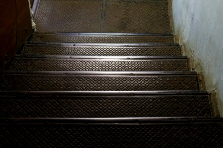 Moscow, Maroseyka 2-15 iron staircase 15