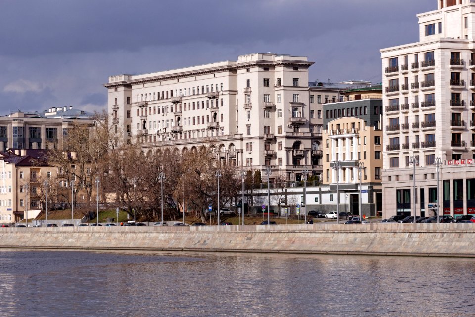 Moscow, Kotelnicheskaya Embankment 25 March 2020 02