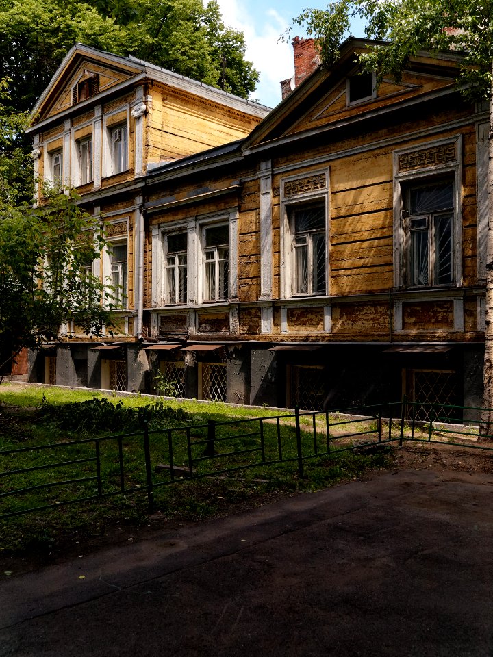 Moscow, Gusyatnikov Lane 7 (Von Berens House) 2008.06.08 01