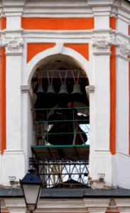 Moscow, Church of Saint Nicholas in Klyoniki, ringing bells, March 2020
