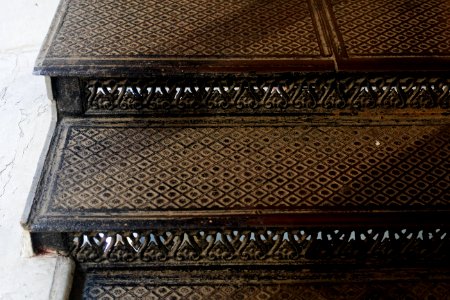 Moscow, Maroseyka 2-15 iron staircase 12