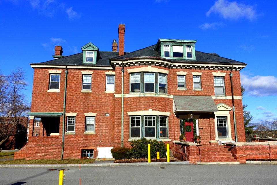Morrison House - Regis College - Weston, Massachusetts - DSC09544
