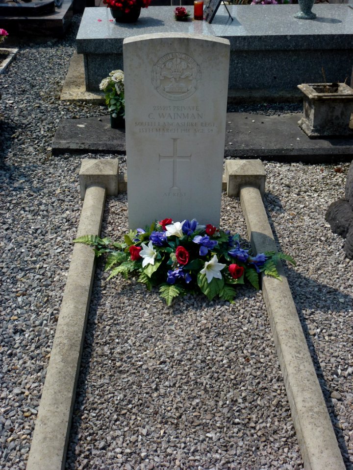 Mortagne-du-Nord (Nord, Fr) tombe 03 CWGC