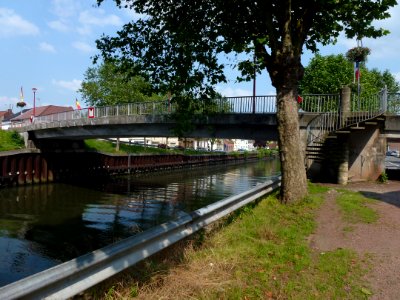 Mortagne-du-Nord (Nord, Fr) Pont de l'Escaut