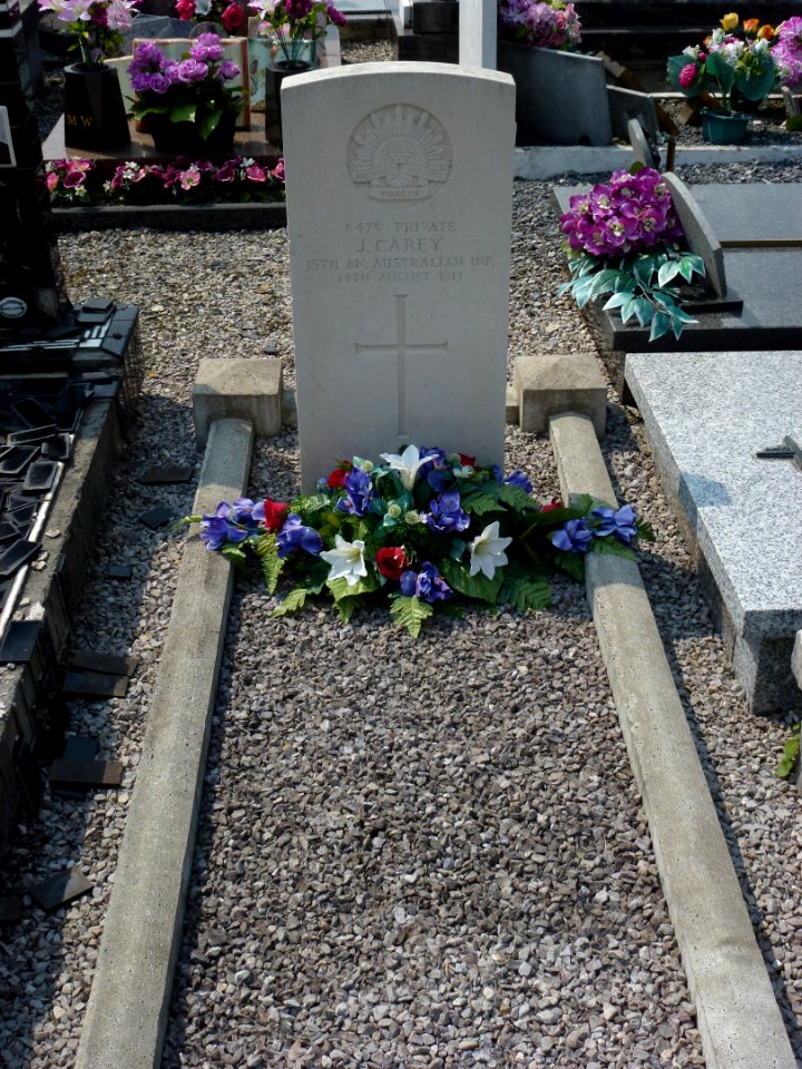 Mortagne-du-Nord (Nord, Fr) tombe 02 CWGC