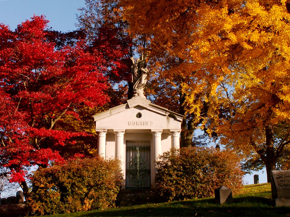 Morris mausoleum, Homewood Cemetery, 2020-11-08, 03