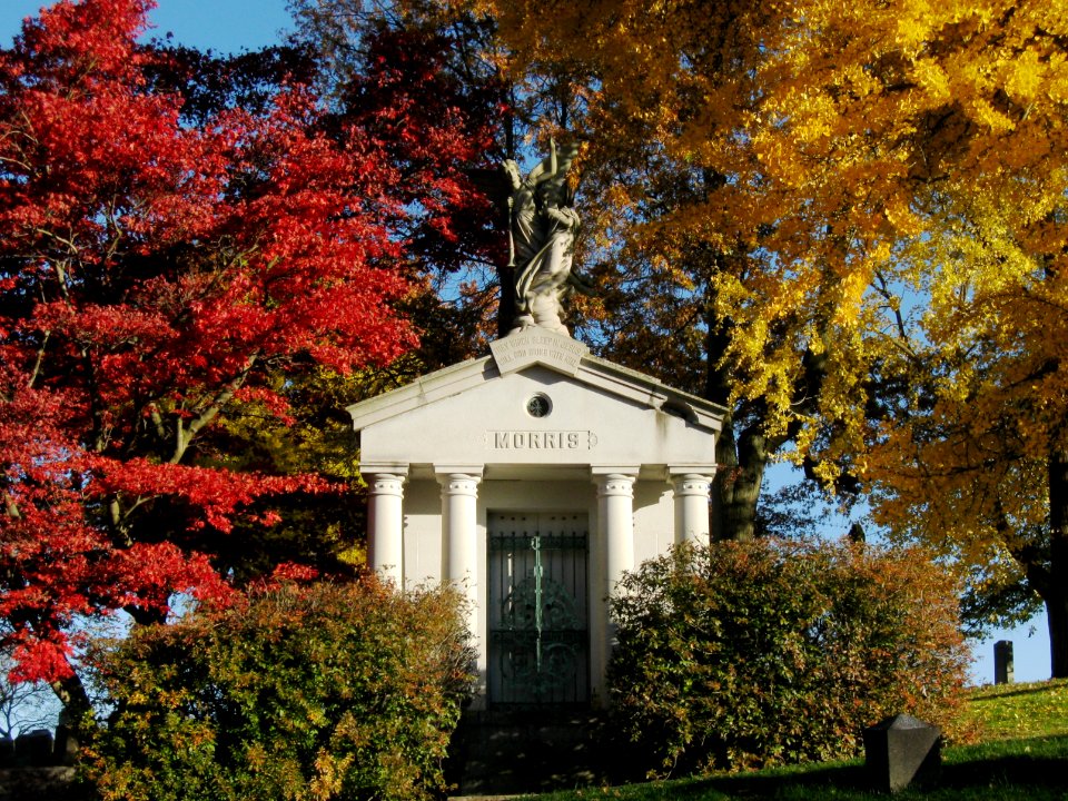 Morris mausoleum, Homewood Cemetery, 2020-11-08, 04