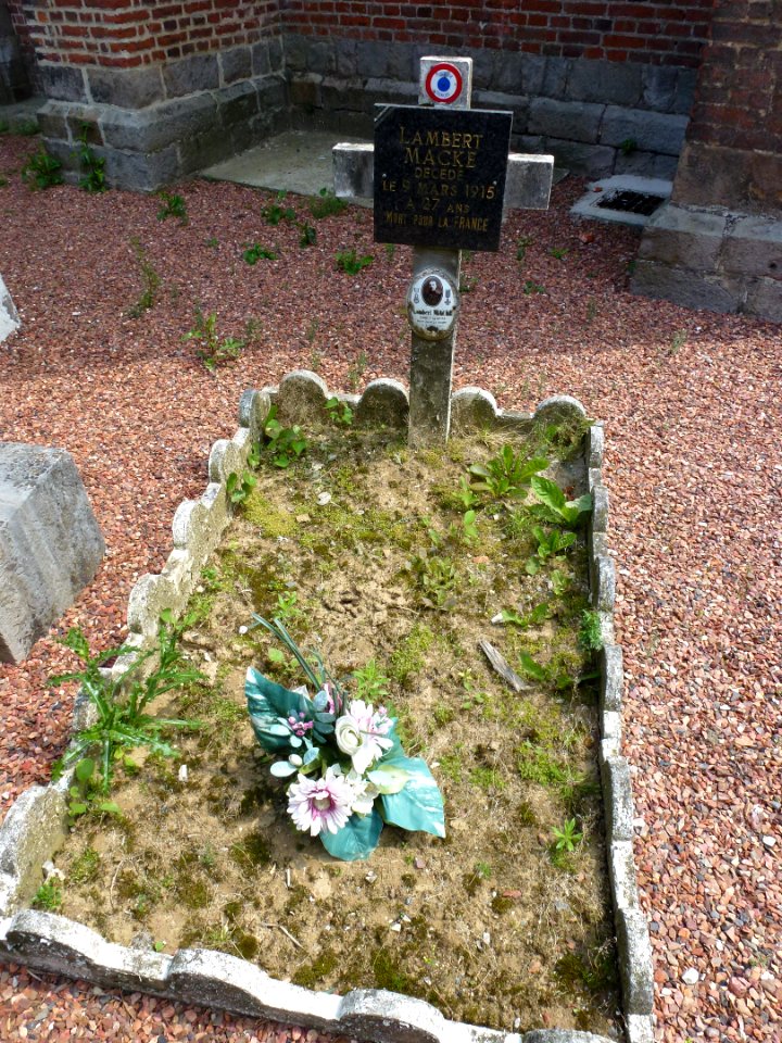 Morbecque (Nord, Fr) tombe de guerre français