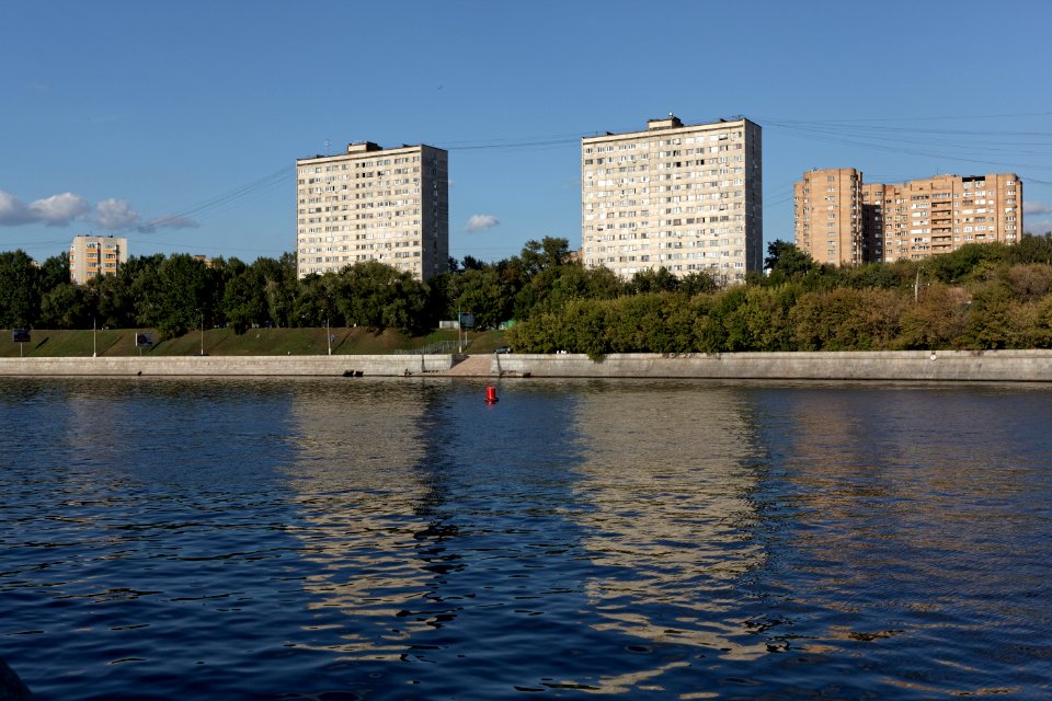 Moscow, Krutitskaya Embankment 11 and 13, August 2012
