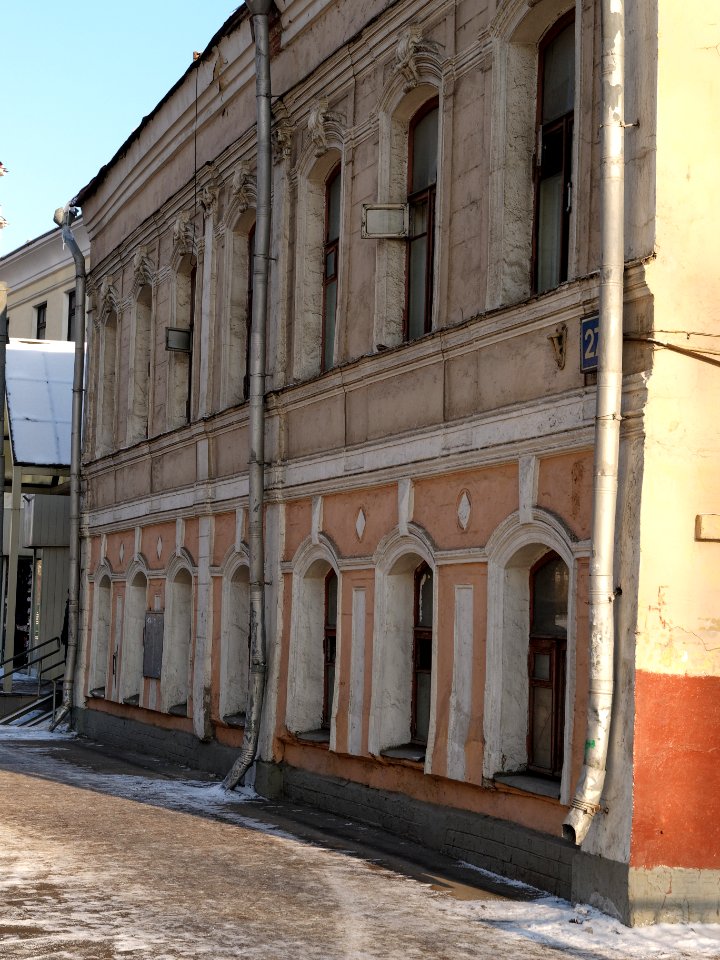 Moscow, Lyusinovskaya 27C1 Jan 2009 03