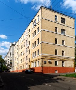 Moscow, Medovy Lane 8 July 2009 02