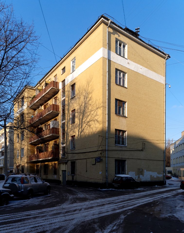 Moscow, Lesteva 13K3 south 04