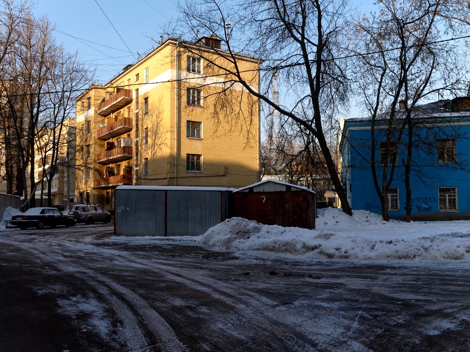 Moscow, Lesteva 13K3 south 01