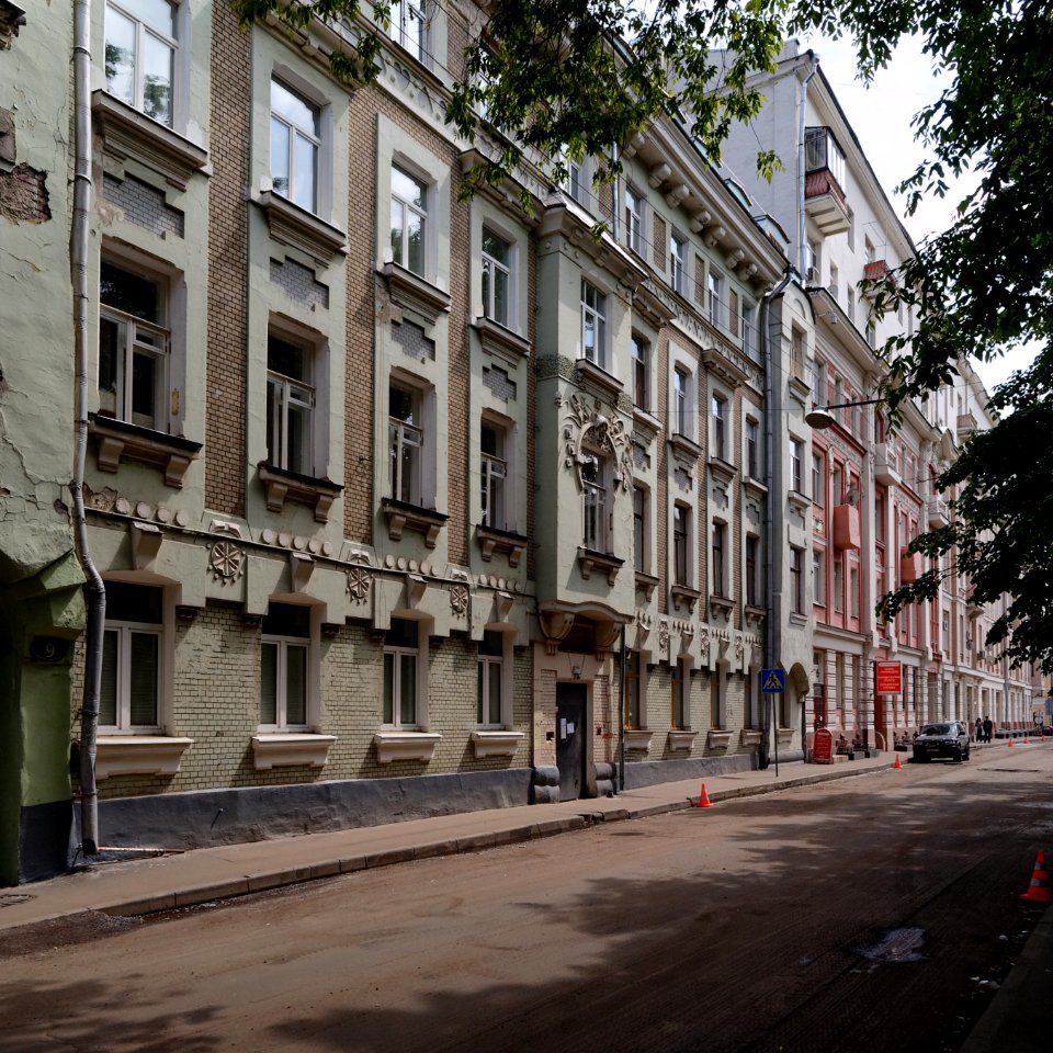 Moscow, Lyalin Lane 9 2008.06.08 01
