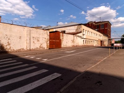 Moscow, 2nd Elektrozavodsky Lane July 2009 08