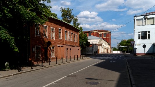 Moscow, 2nd Elektrozavodsky Lane July 2009 01