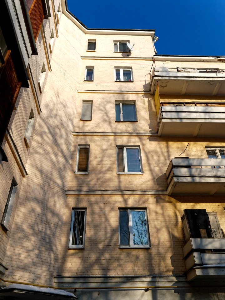 Moscow, Lesteva 19K center 04