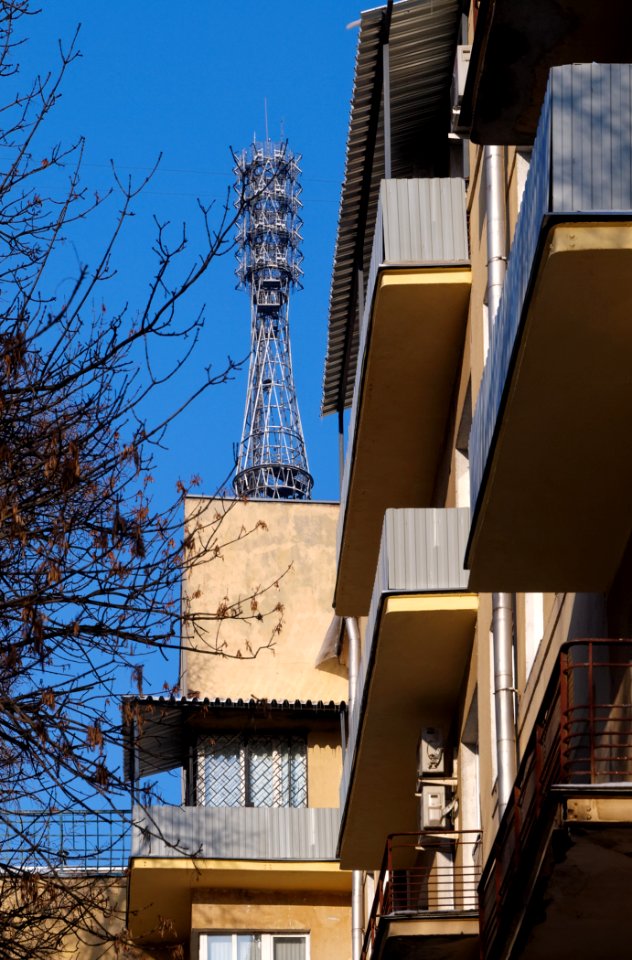 Moscow, Lesteva 18 inside balconies 03