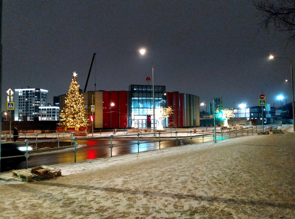 Moscos metro Elektrozavodskaya 2020-12-26