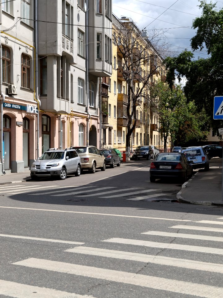 Moscow, 1st Monetchikovsky Lane 10-65, 8 July 2009 02 (DXO)