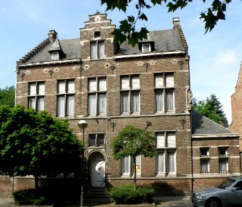 Mortsel Pastorie Sint-Benedictusparochie 2
