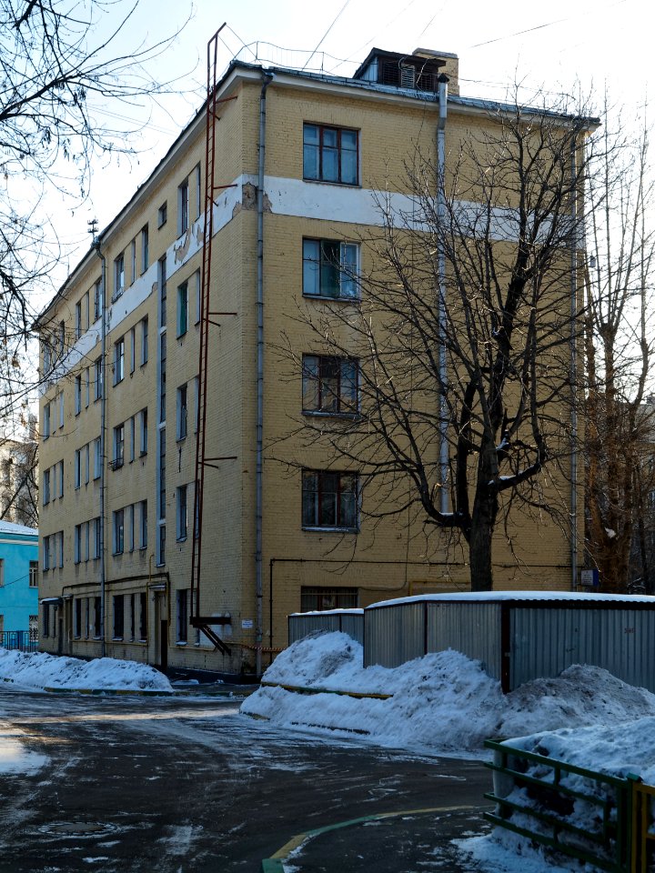 Moscow, Lesteva 13K3 north 01