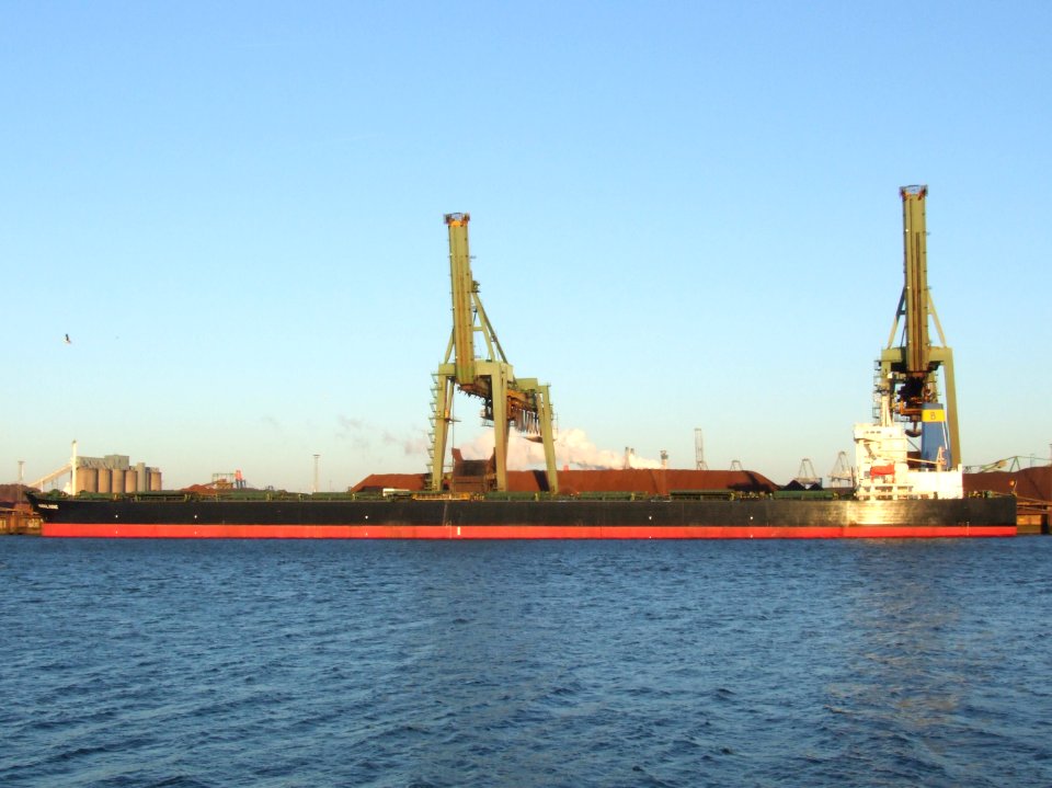 MINERAL VIKING - IMO 9224635 - Callsign ONAM pic 3