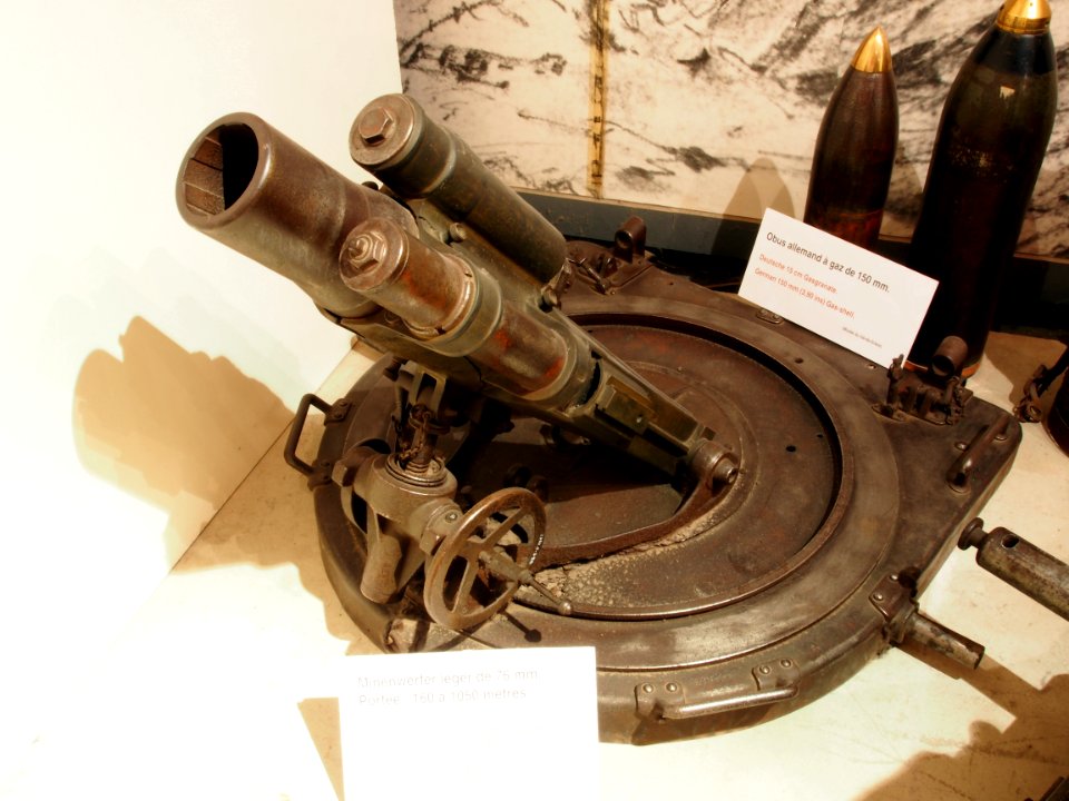 Minenwerfer leger de 76mm
