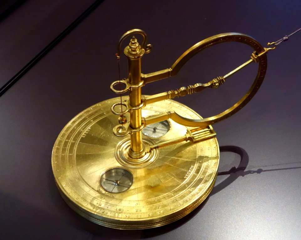 Miner's compass for surveying mines, probably Augsburg, c. 1585 - Mathematisch-Physikalischer Salon, Dresden - DSC08004